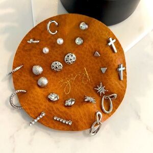 Dainty stud earring set